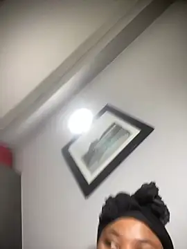 Curveysinaa online show from March 2025 08:17:01 PM