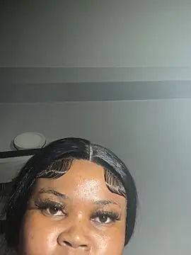 Curveysinaa online show from March 2025 06:11:02 PM