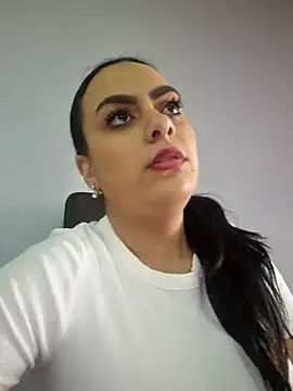 ElyzaIbarra online show from February 2025 06:11:02 AM