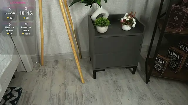OraBurby online show from March 2025 12:21:01 AM