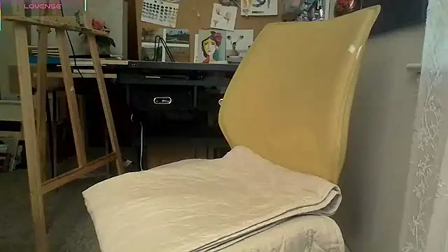 Snapshot of naughtyonbicycle chatting on July 2026 01:13:01 PM naughtyonbicycle online show from July 2026 01:13:01 PM