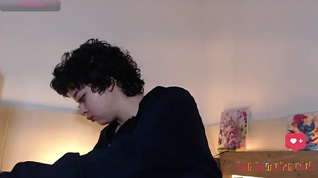 Bitsy Messy online show from October 2025 08:33:01 PM