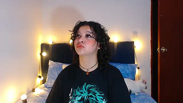 Bitsy Messy online show from July 2026 01:08:01 AM