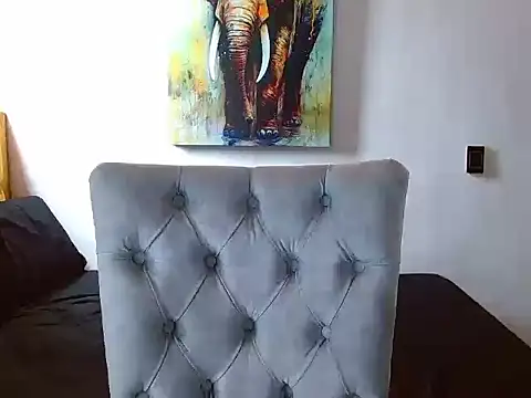 Velk hot online show from March 2026 12:49:02 PM