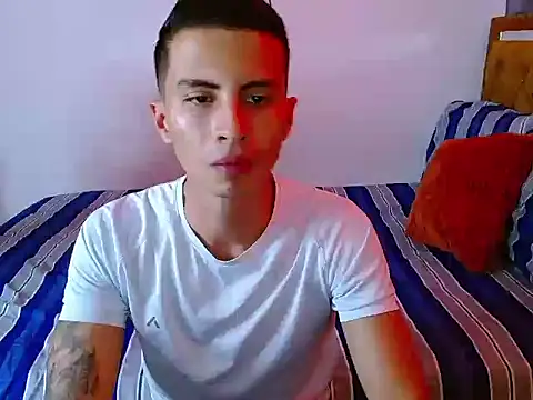 Velk hot online show from June 2026 06:35:01 PM