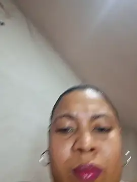 Snapshot of sexypaula-latina4u chatting on January 2025 08:52:01 AM sexypaula-latina4u online show from January 2025 08:52:01 AM