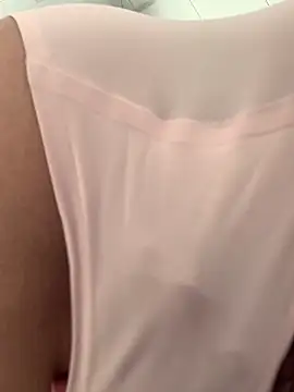 Snapshot of Aimeil chatting on December 2024 04:11:02 PM Aimeil online show from December 2024 04:11:02 PM