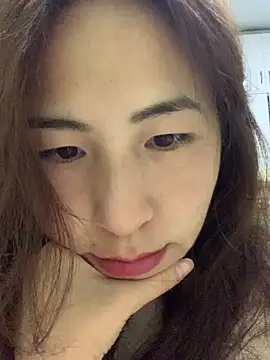 Snapshot of Aimeil chatting on January 2025 04:29:01 PM Aimeil online show from January 2025 04:29:01 PM