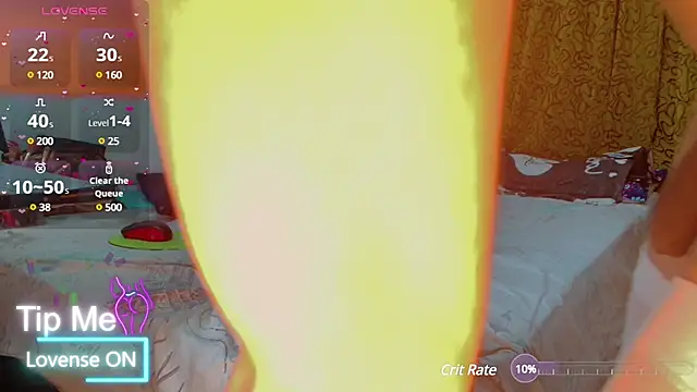 Snapshot of femboykeene chatting on February 2025 09:21:01 AM femboykeene online show from February 2025 09:21:01 AM