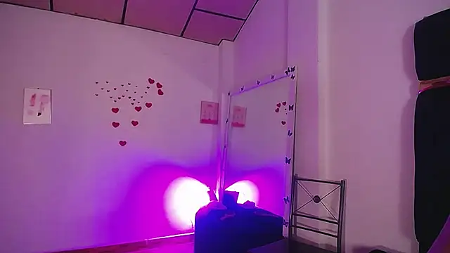 Snapshot of fulfill_fantasies1 chatting on February 2025 06:16:02 AM fulfill fantasies1 online show from February 2025 06:16:02 AM