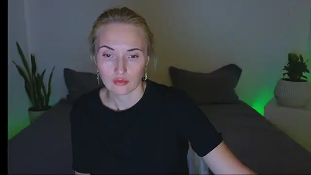 AlisssaRose online show from March 2025 08:19:01 PM