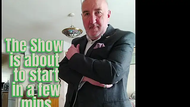 Adamdaddybear online show from April 2026 07:20:02 AM