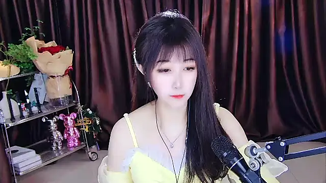 Snapshot of xiaoya666--baby chatting on February 2025 02:46:02 PM xiaoya666--baby online show from February 2025 02:46:02 PM