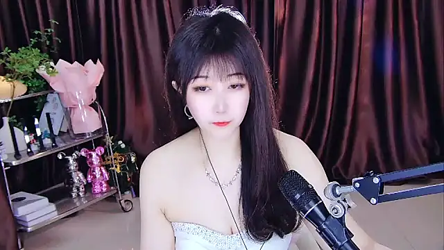 Snapshot of xiaoya666--baby chatting on March 2025 02:26:01 PM xiaoya666--baby online show from March 2025 02:26:01 PM