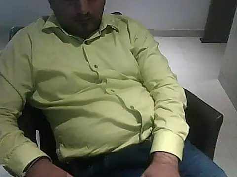 cryptoman1119 online show from February 2026 11:33:01 AM