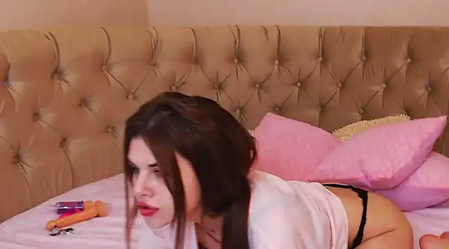 evelonel online show from March 2025 03:43:01 AM