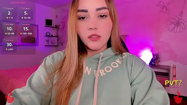 Lucia star   online show from March 2025 02:53:01 AM