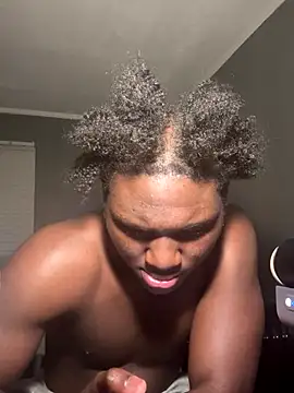 Festivitiesking1 online show from December 2025 03:47:02 AM