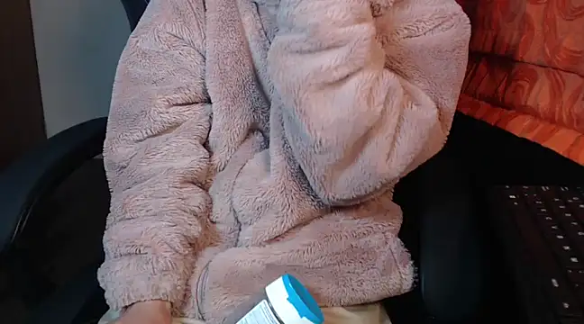 sweetdam12 online show from December 2024 08:25:02 PM