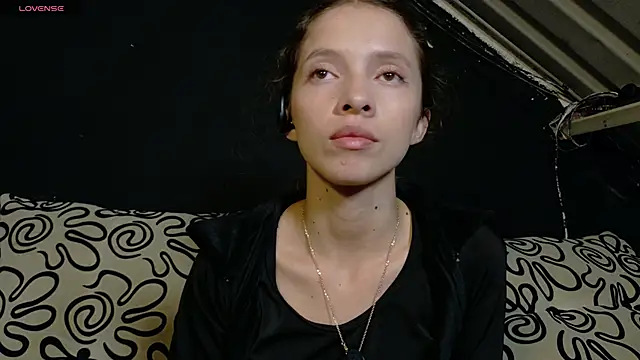 sweetdam12 online show from October 2025 08:35:01 PM