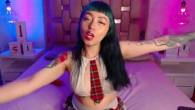 GigiVolkova online show from January 2025 08:39:01 PM