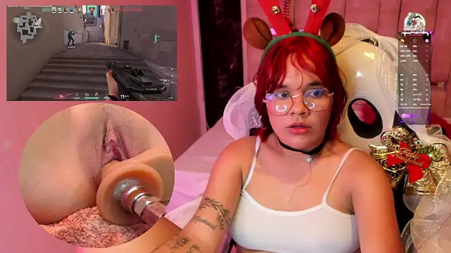 PetiteSalome online show from December 2024 11:17:02 PM