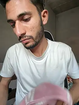 AjaxStar online show from March 2026 12:34:01 PM