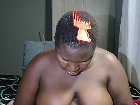 Snapshot of WetwetPussy31 chatting on June 2026 02:31:02 AM WetwetPussy31 online show from June 2026 02:31:02 AM