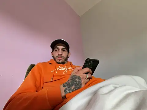 Rebeu313 online show from March 2026 11:04:02 AM