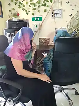 NAJWA-ARAB online show from December 2024 02:33:02 PM