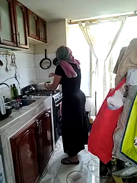 NAJWA-ARAB online show from November 2025 04:38:02 PM