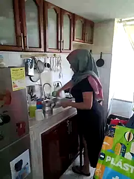 NAJWA-ARAB online show from November 2025 03:23:01 PM