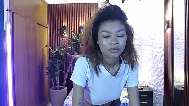 Snapshot of Perla_prg chatting on January 2025 11:30:01 PM Perla prg online show from January 2025 11:30:01 PM