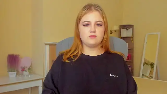 Snapshot of Doliss chatting on January 2025 06:45:02 AM Doliss online show from January 2025 06:45:02 AM