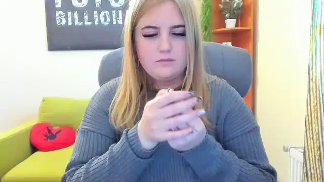 Snapshot of Doliss chatting on March 2025 06:48:02 AM Doliss online show from March 2025 06:48:02 AM