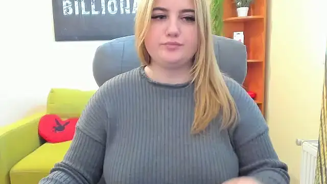 Snapshot of Doliss chatting on March 2025 09:54:02 AM Doliss online show from March 2025 09:54:02 AM