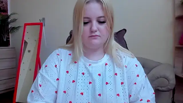 Doliss online show from November 2025 07:19:01 AM