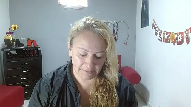 emperabigbootybigass online show from March 2025 12:25:01 PM