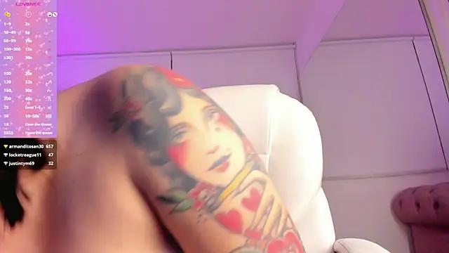 Snapshot of mia_bonneett chatting on February 2025 02:21:01 AM mia bonneett online show from February 2025 02:21:01 AM