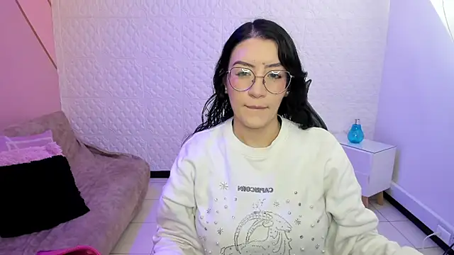 Violetaa diazz online show from October 2025 09:13:01 PM