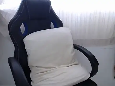 Apollo 21 online show from December 2025 06:03:02 PM