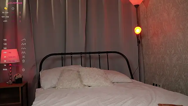 Snapshot of Good_Barbie chatting on October 2025 03:29:02 AM Good Barbie online show from October 2025 03:29:02 AM