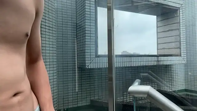 Snapshot of Benson18y chatting on October 2025 06:57:01 AM Benson18y online show from October 2025 06:57:01 AM