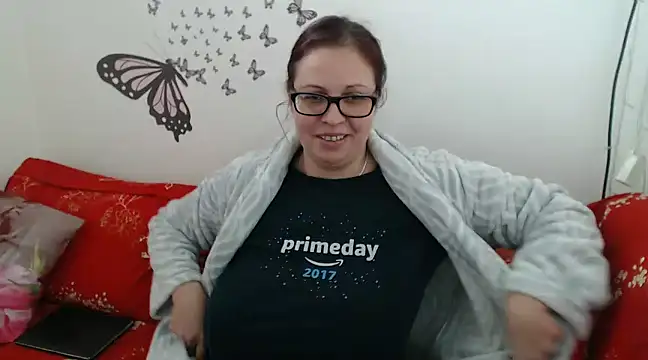 LadyHellene online show from January 2025 09:03:01 AM