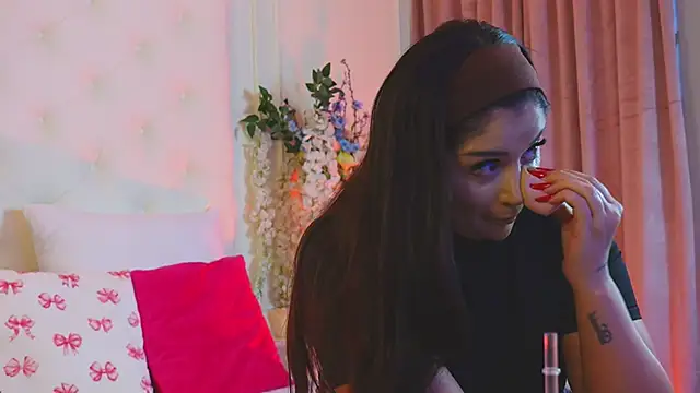 Amberseyes online show from March 2026 09:37:02 AM