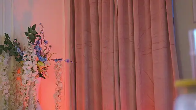 Amberseyes online show from March 2026 11:00:01 AM