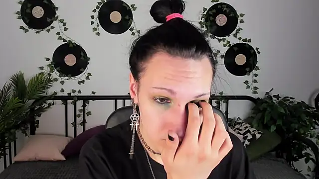 FillDammon online show from March 2025 10:11:02 AM