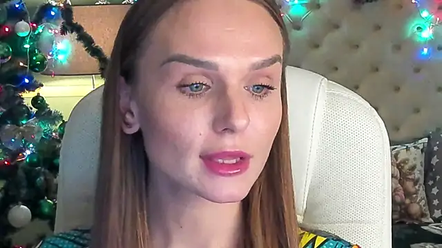 KiraGrayy online show from December 2024 05:00:01 PM