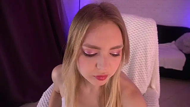 EmilySunshineS online show from January 2025 09:40:01 PM