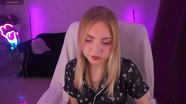 EmilySunshineS online show from January 2025 09:57:01 PM